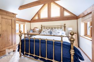 Photo 21- click for photo gallery